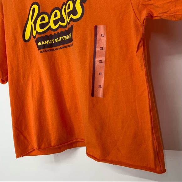 Reese’s Peanut Butter Cups Graphic Tee Short Sleeve Rolled Hem Boxy Fit Size XL - Picture 6 of 14